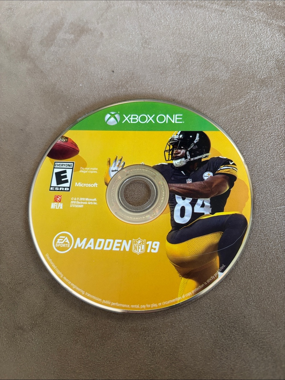 EA SPORTS Madden NFL 19 Xbox One Game Disc - Yellow